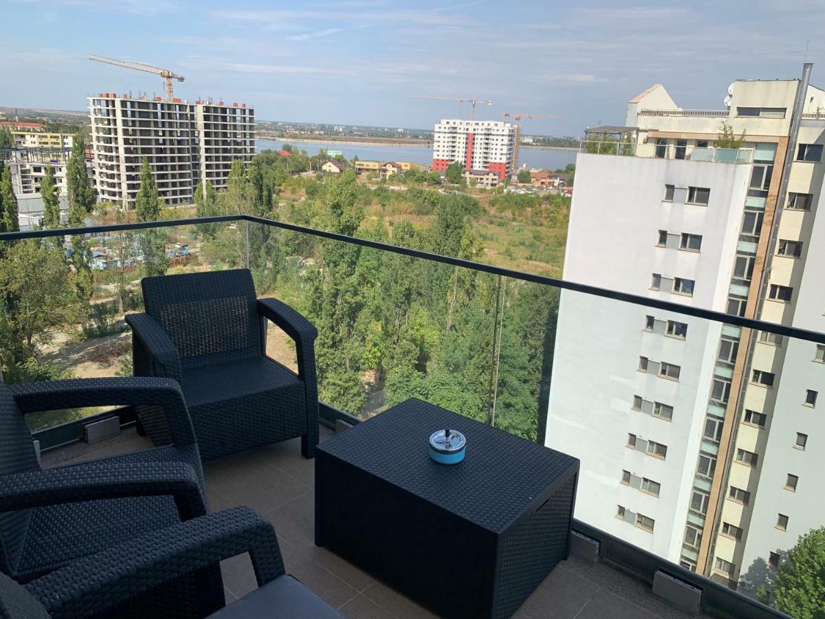 Luxury Westpark 2 Presidentialsuite With Lake View W4 บูคาเรสต์ ภายนอก รูปภาพ